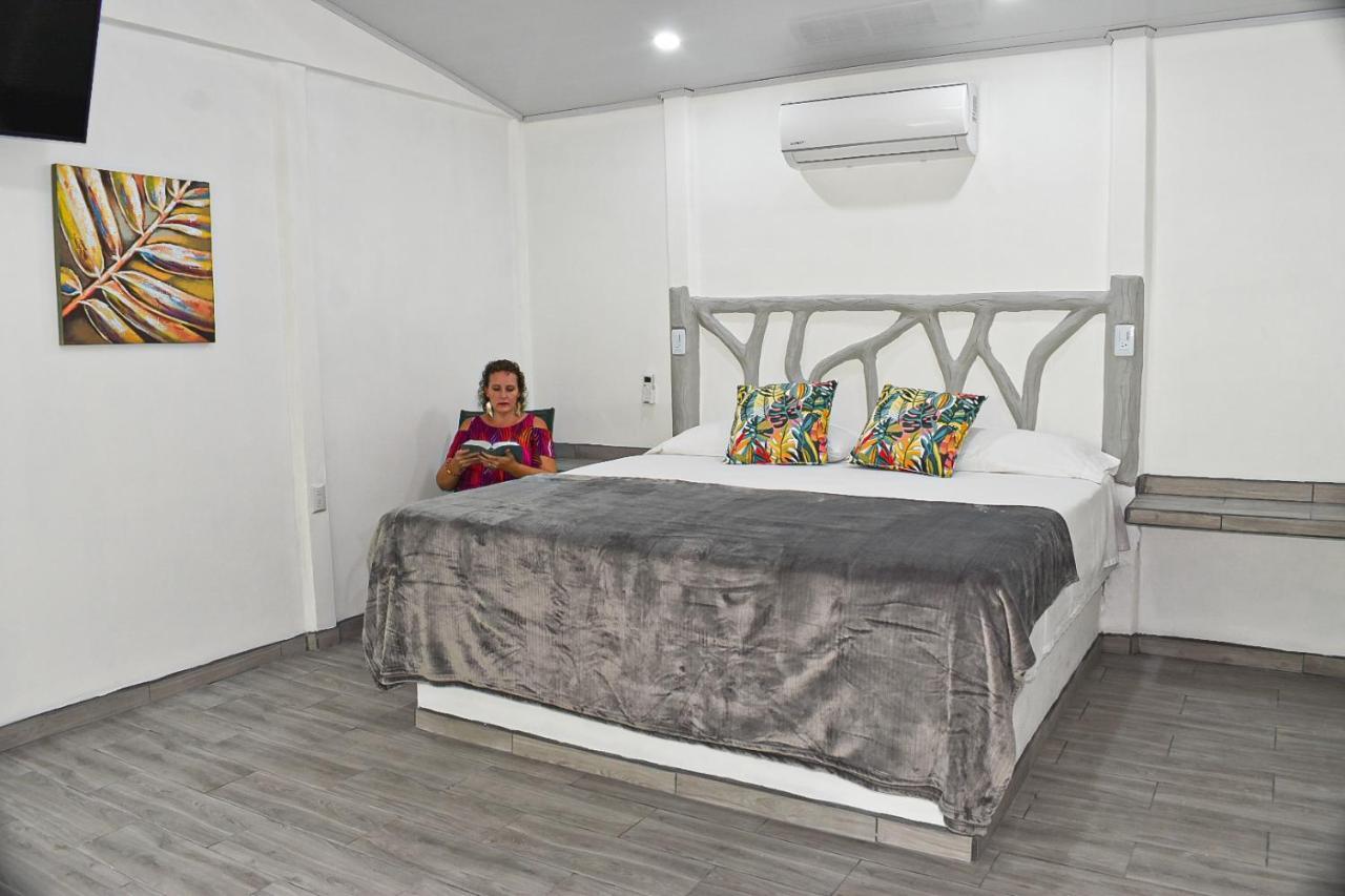 Tropical Paradise Bungalows Pital  Bagian luar foto