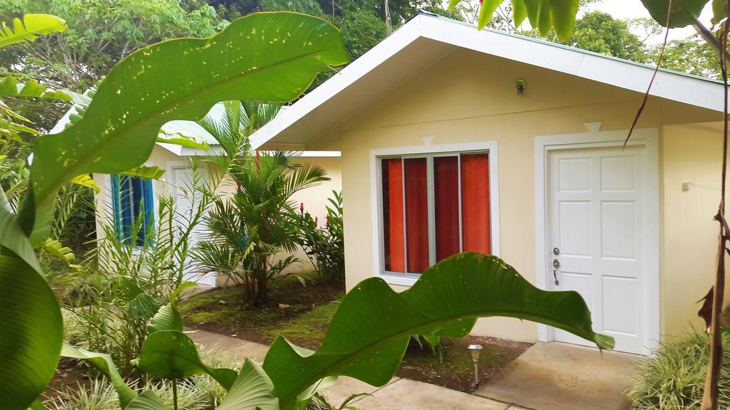 Tropical Paradise Bungalows Pital  Bagian luar foto